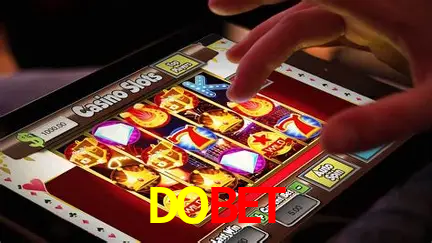 Cassino ao vivo com dealers reais na DOBET